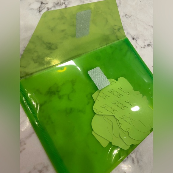 Teacher’s pack: lot of 20 stickers + storage envelope - Picture 8 of 9